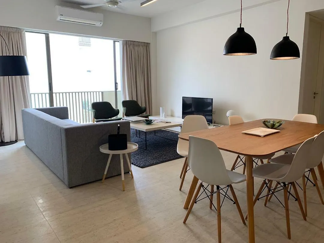 By The Sea Suites - Managed By Sdb Host Batu Ferringhi